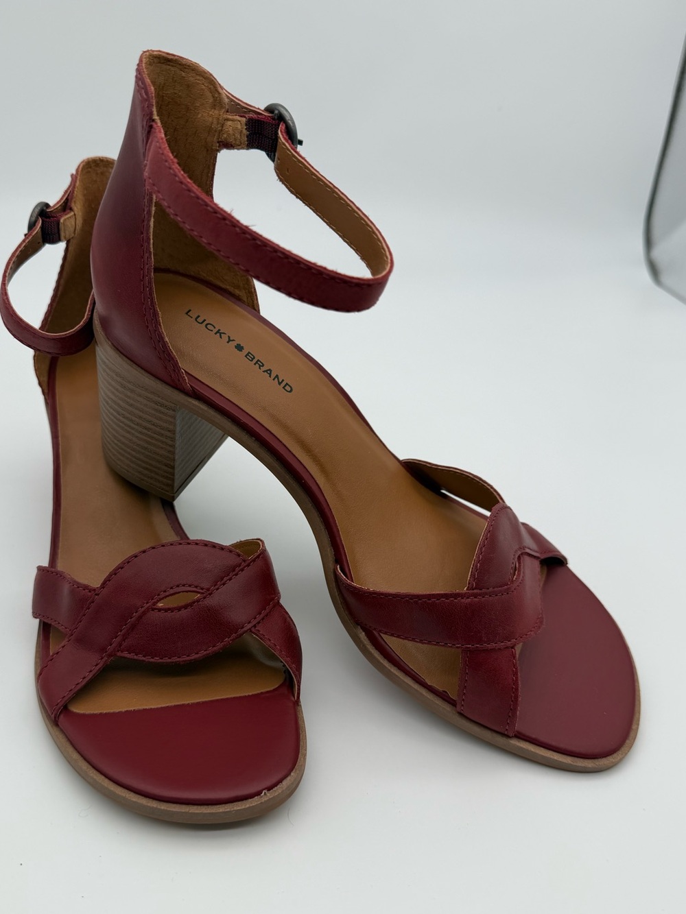 Lucky Brand Sarwa Red Leather Ankle Strap Block Heel Sandals Size 9.5M